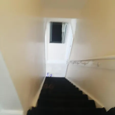 Charming To Rent With Shared Facilities * Bradford (West Yorkshire)