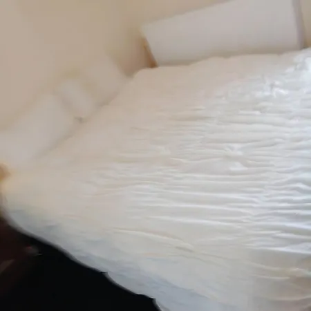 Charming To Rent With Shared Facilities Guest house Bradford (West Yorkshire)